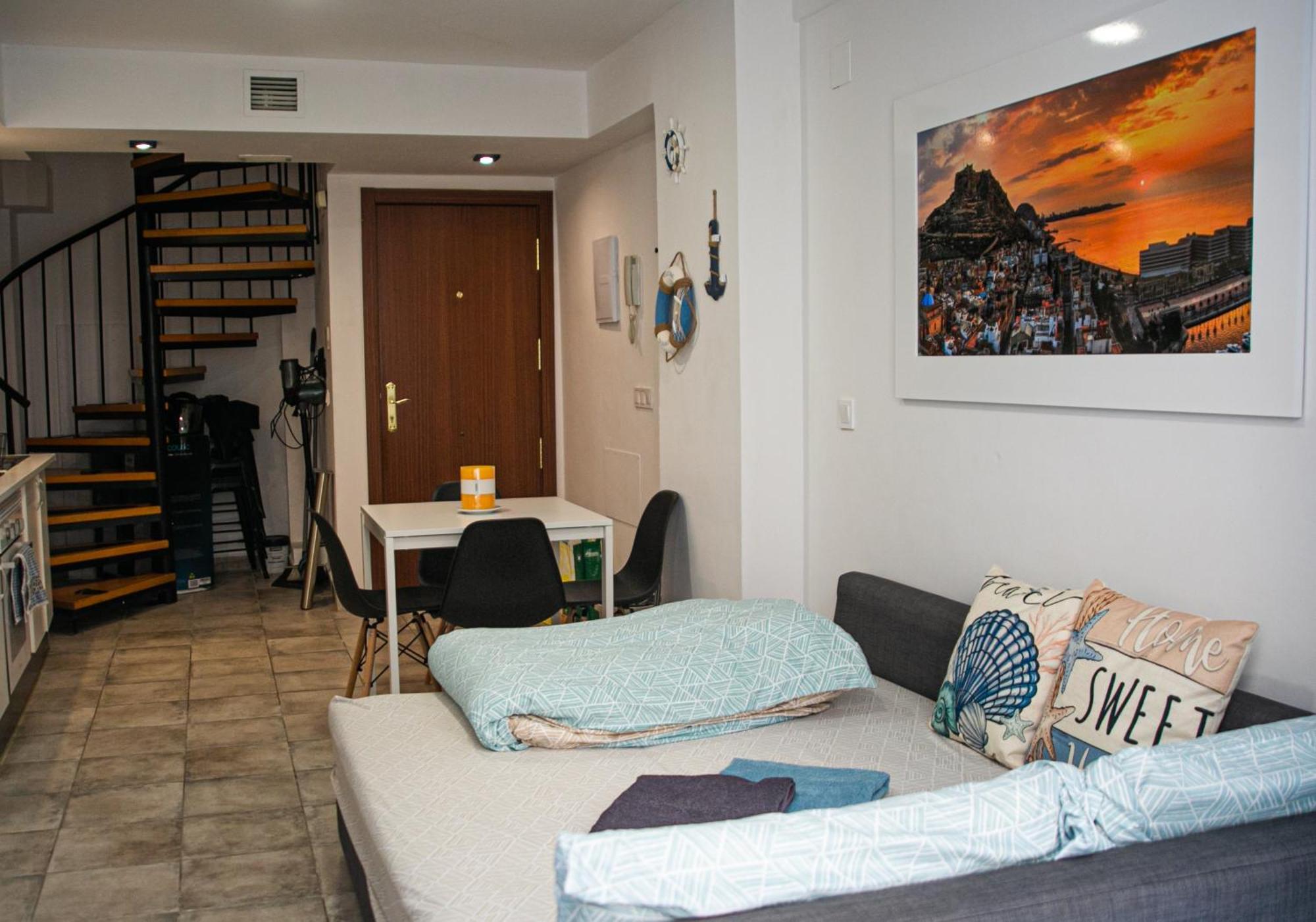Charming Duplex - Historic Center - 7Min To Beach Аликанте Екстериор снимка