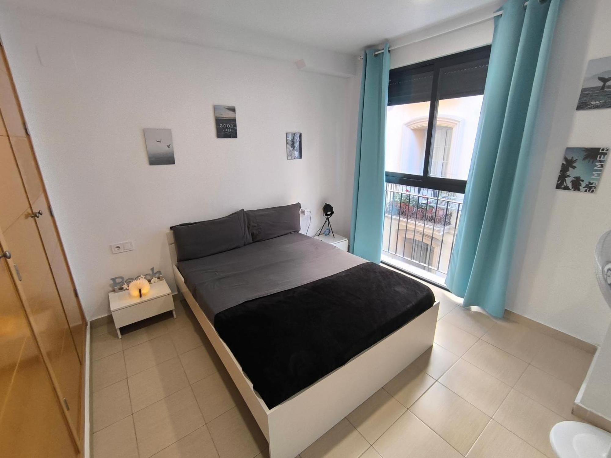 Charming Duplex - Historic Center - 7Min To Beach Аликанте Екстериор снимка
